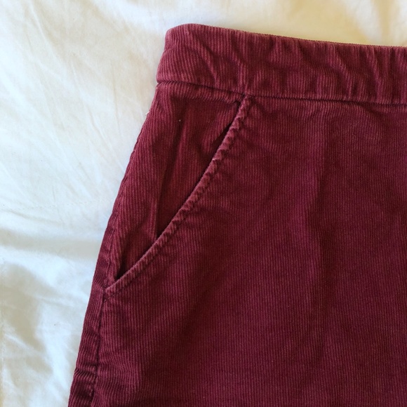 H&M Burgundy Corduroy Mini Skirt - Picture 2 of 5